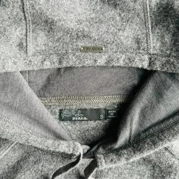 Prana Zillier Cropped Hooded Wool Blend Sweatshirt Gray Size Small - Picture 5 of 10